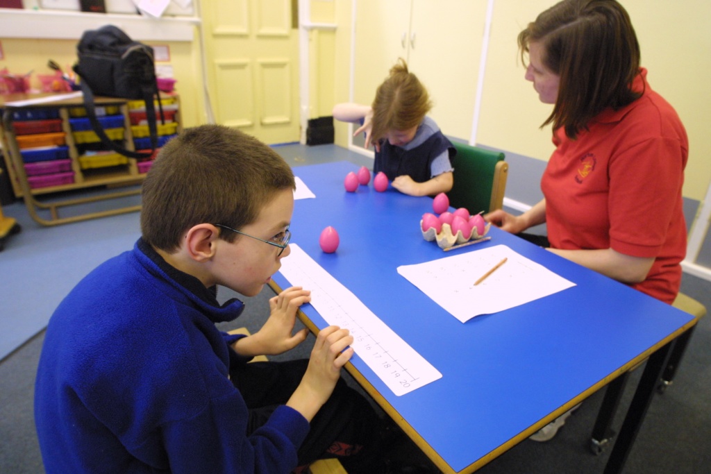 SEN boy and girl in numeracy class