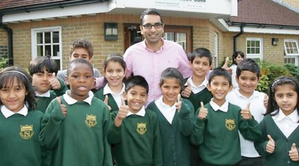 Headteacher and pupils of Highlands Primary School